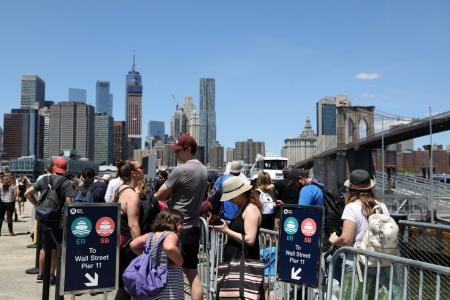 New York & New Jersey Residence Still Gather, Admid Warnings