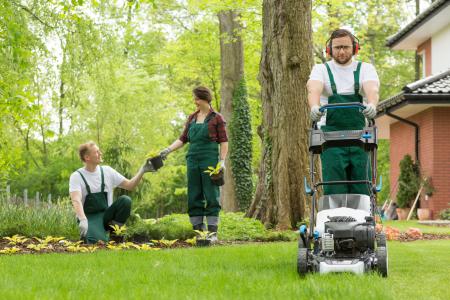 The Ultimate Guide to Starting a Landscaping Company (And the Mistakes That Could Kill Your Business Before It Starts)